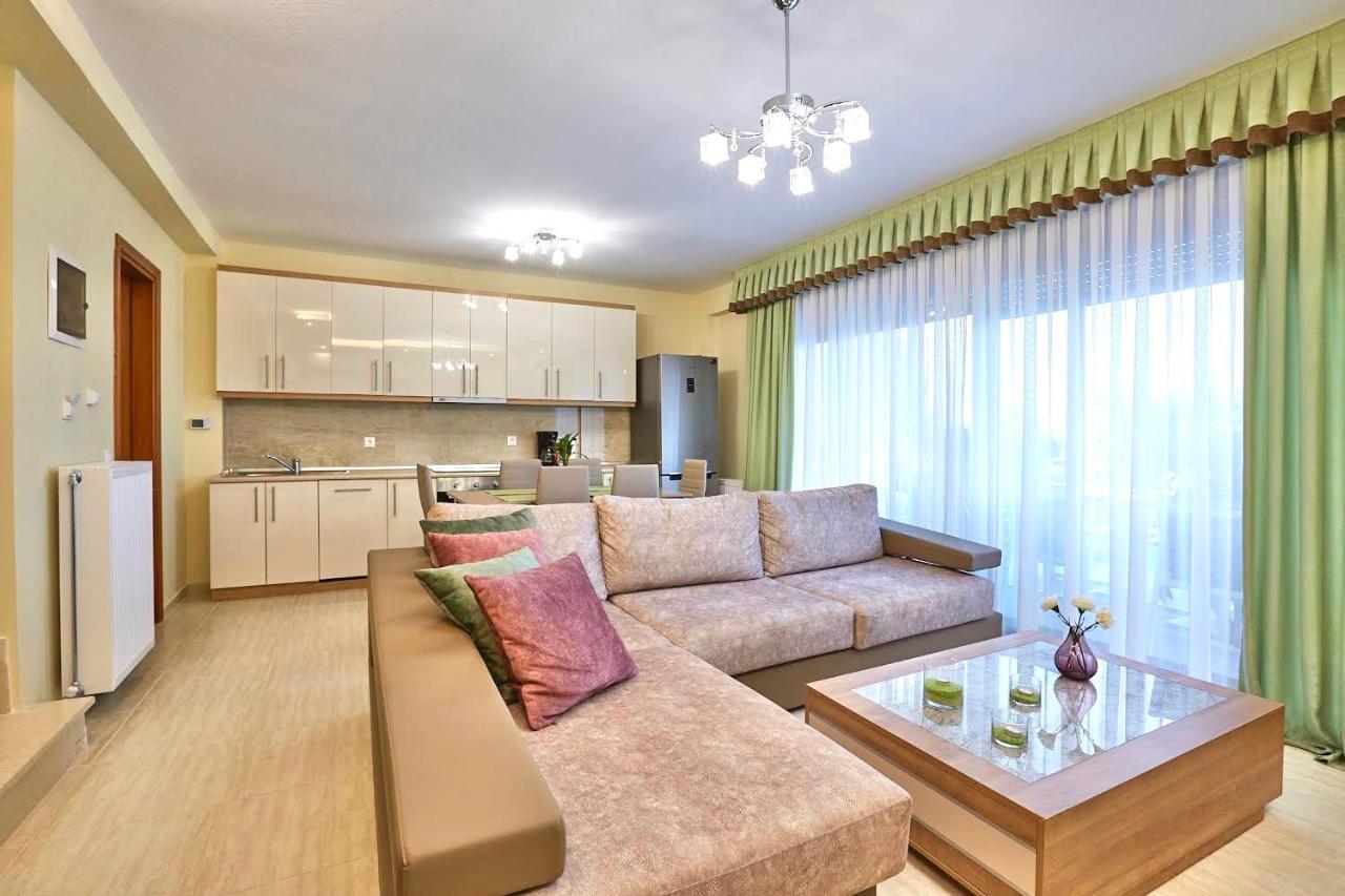 Earthy Boutique Luxurious House -Marble Luxury House Villa ปัลลูรี ภายนอก รูปภาพ
